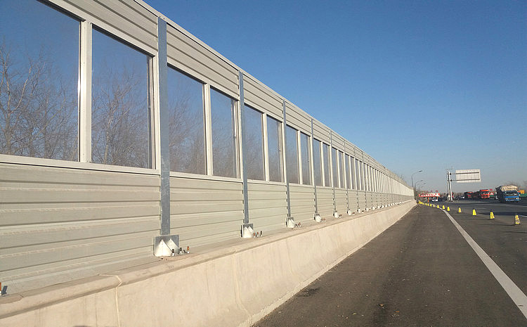 城鄉路高架橋隔音